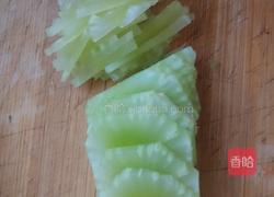 醋溜莴笋丝的做法图解1