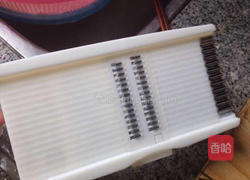 酸辣土豆肉丝的做法图解1