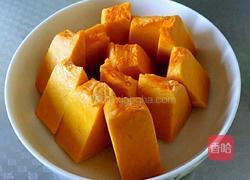 蜂蜜蒸南瓜的做法图解2
