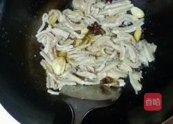 葱爆牛肚的做法图解4