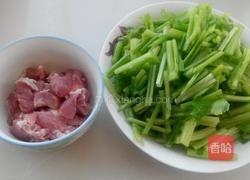 芹菜炒肉的做法图解2