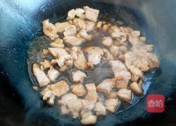 芹菜炒肉的做法图解4