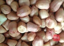 猪蹄花生枸杞汤的做法图解2