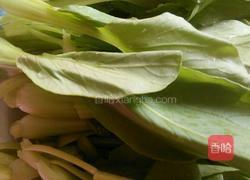 青菜肉丸汤的做法图解2