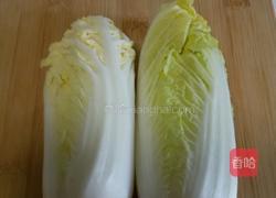 白菜莲花粉丝汤的做法图解1