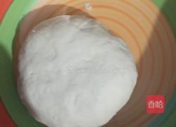 猪肉芹菜饺子的做法图解2