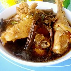 茶树菇炖柴鸡的做法[图]