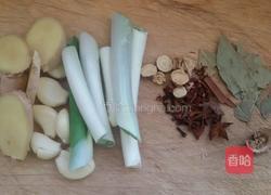 茶树菇炖柴鸡的做法图解1