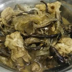 排骨榛蘑炖粉条的做法[图]