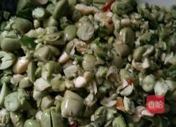 毛豆米炒鸡蛋的做法图解1