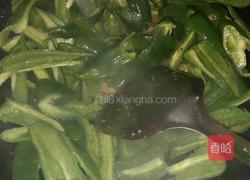 猪肝炒青椒的做法图解5