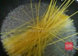 牛肉炒意大利面的做法图解4