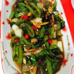红烧鲈鱼的做法[图]