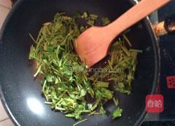 芹菜鸡蛋包的做法图解4