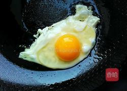 红焖荷包蛋的做法图解3
