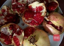 石榴汁的做法图解1