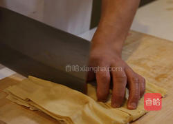 豆皮炒肉的做法图解1