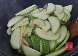 虾仁西葫芦的做法图解4