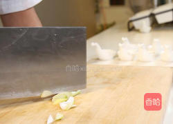 香干炒腊肉的做法图解3