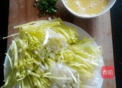 韭黄炒鸡蛋的做法图解2