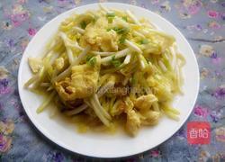 韭黄炒鸡蛋的做法图解8