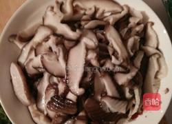 素炒香菇的做法图解1