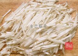 姜丝炒肉的做法图解2