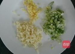 金针肉末烧茄子的做法图解3