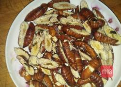 干煸茧蛹的做法图解2