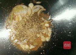 干煸茧蛹的做法图解4