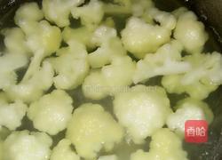 猪肉炒花菜的做法图解3