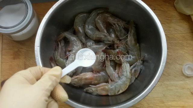 加入少许盐