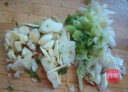 香菇木耳卷心菜的做法图解6