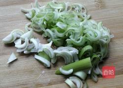 特色肉丸子的做法图解1