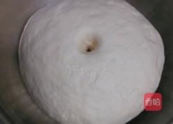 酒酿肉松香肠包的做法图解2