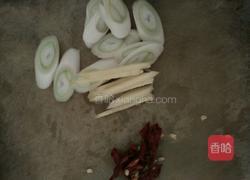 醋溜白菜帮的做法图解2