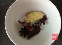 鹌鹑蛋红烧肉的做法图解4