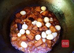 鹌鹑蛋红烧肉的做法图解8