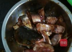 蒜香鱼头的做法图解2