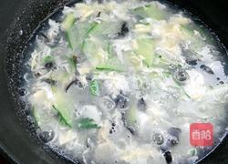黄瓜木耳鸡蛋汤的做法图解5
