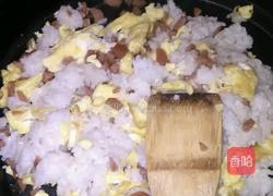 鸡蛋火腿肠炒饭的做法图解4