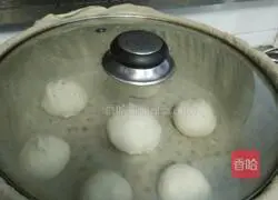 Illustration of how to make cornmeal steamed buns 9