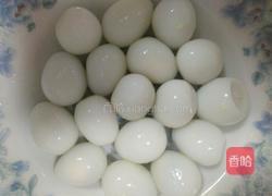 鹌鹑蛋炖五花肉的做法图解3