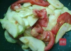 番茄小炒西葫芦的做法图解6