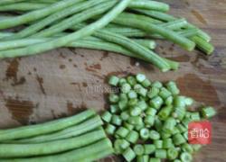制作酸豆角的做法图解1