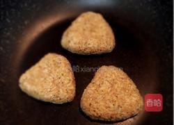 香煎饭团的做法图解3