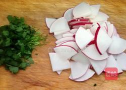 羊肉片氽萝卜的做法图解2