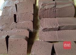 香辣鸭血的做法图解1