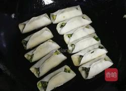 三鲜锅贴的做法图解16