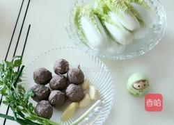 酱爆牛肉丸汤娃娃菜的做法图解1